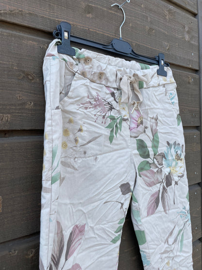 SIGNE 113 MÖNSTRAD BYXA BEIGE