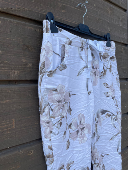 BYXA ROSABEL MÖNSTRAD VIT