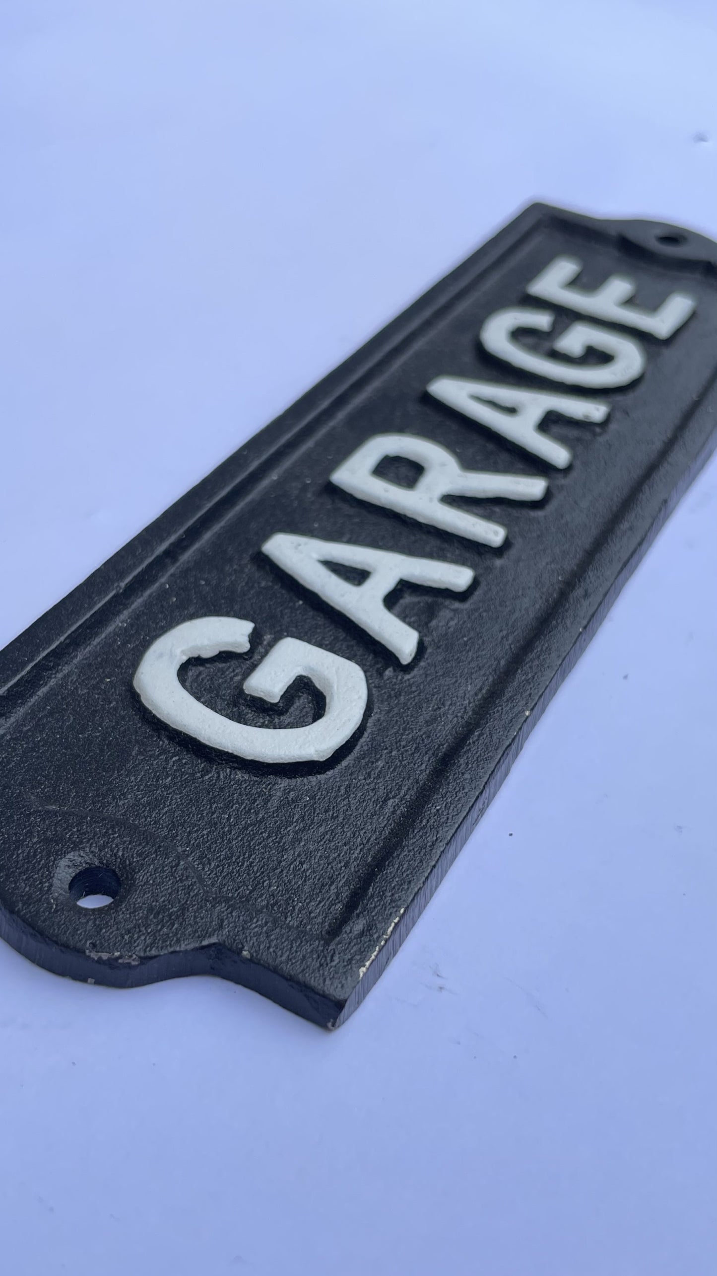 SKYLT GARAGE